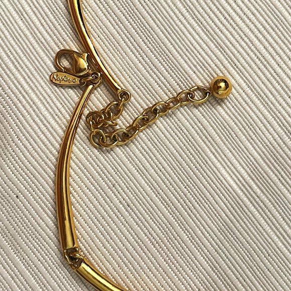 Napier Gold tone Large Link Necklace - Picture 6 of 6